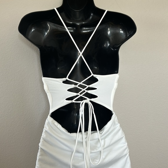 Princess Polly Maeve White Square Neck Ruched Side Tie Lace Back Cut Out Dress - Picture 10 of 13